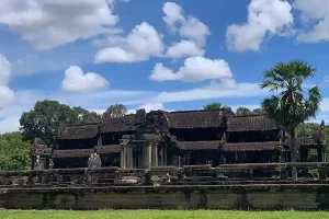 萌眼看世界大百科-走进吴哥窟-适合4-12岁孩子看的科普动画片